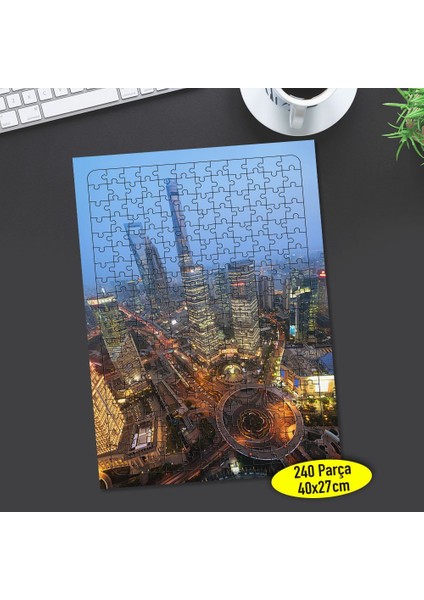 Yüksek Şehir Manzarası 240 Parça Puzzle YAPBOZ-96644151