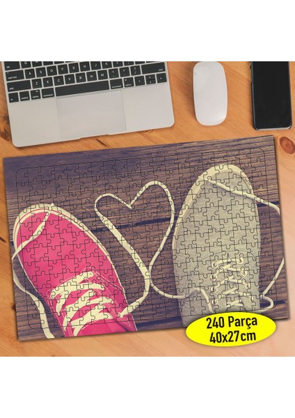 Ayakkabı Kalpli Sevgi Bağcıkları 240 Parça Puzzle YAPBOZ-9490815