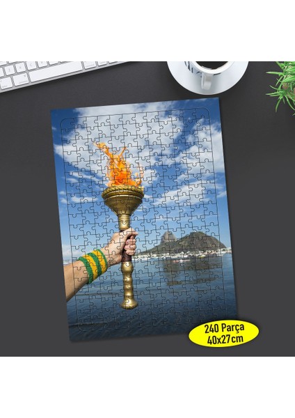 Denize Karşı Meşaleli Insan 240 Parça Puzzle YAPBOZ-83995181