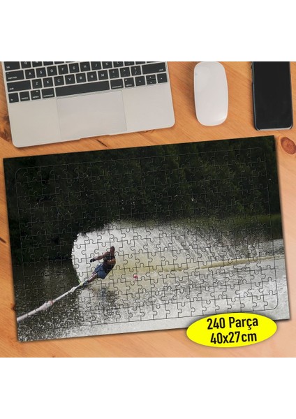 Denizde Sörf Yapan Genç Sporcu 240 Parça Puzzle YAPBOZ-88006341