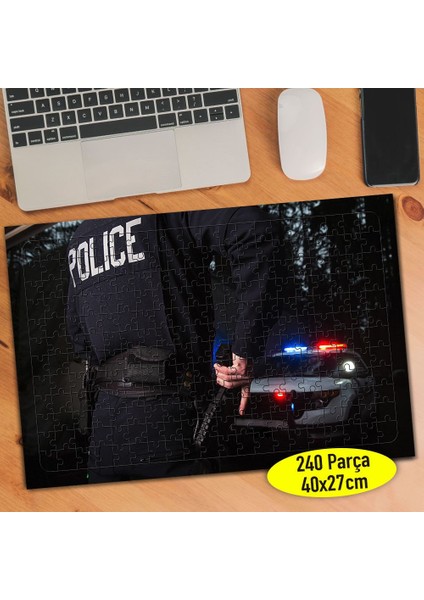 Ormanda Üniformalı Polis 240 Parça Puzzle YAPBOZ-102706188