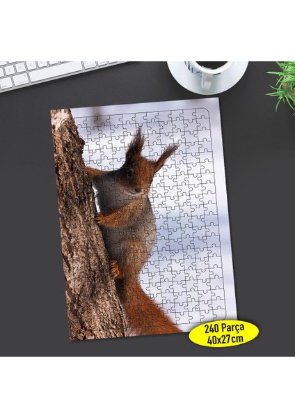 Ağaçta Küçük Sincap 240 Parça Puzzle YAPBOZ-22227194