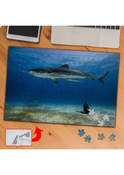 Denizdeki Vahşi Köpek Balığı 240 Parça Puzzle Yapboz TABLO-P059