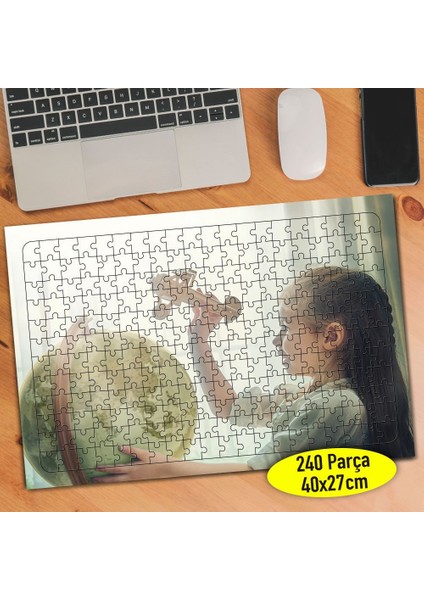 Dünya Küresi Oyun Oynayan Kız 240 Parça Puzzle YAPBOZ-8039439