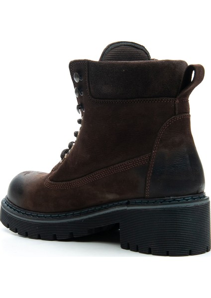 220504 Kadın Bot modelleri