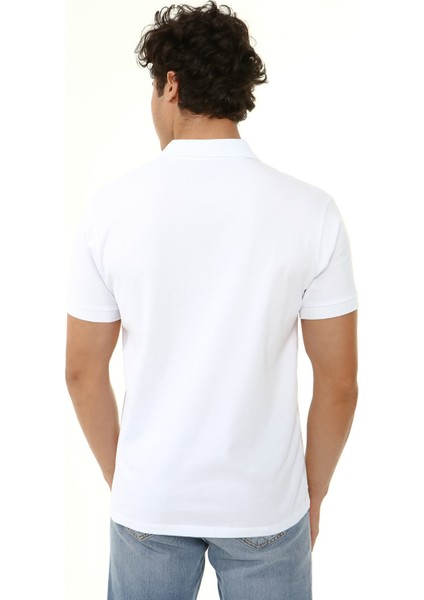 Polo Yaka Arma Baskı T-Shirt indirimleri