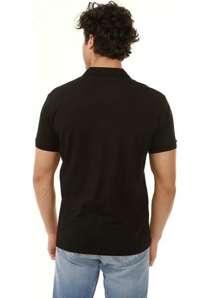 Polo Yaka Arma Baskı T-Shirt indirimleri