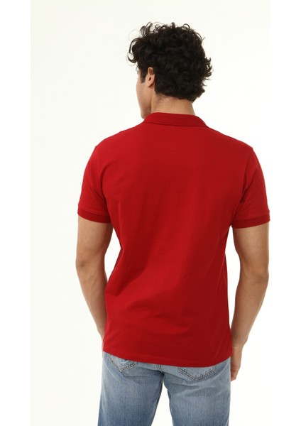 Polo Yaka Arma Baskı T-Shirt indirimleri
