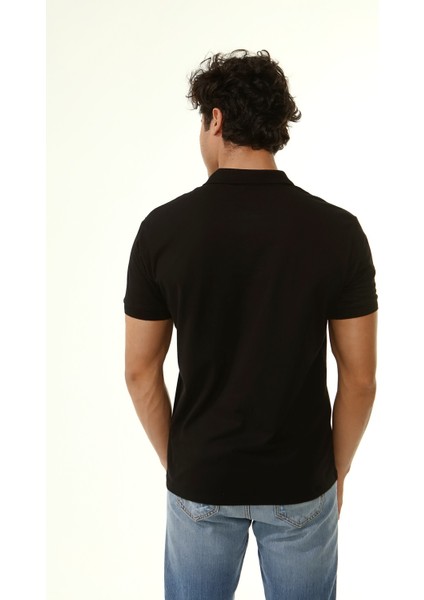 Polo Yaka Arma Baskı T-Shirt indirimleri