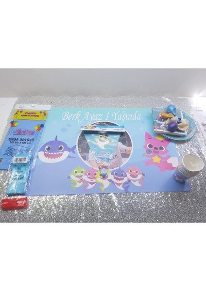 Baby Shark Afiş Li Doğum Günü Süsleri Masa Seti Parti Seti Full Set 8 Kişilik Fotoğraflı fiyatları