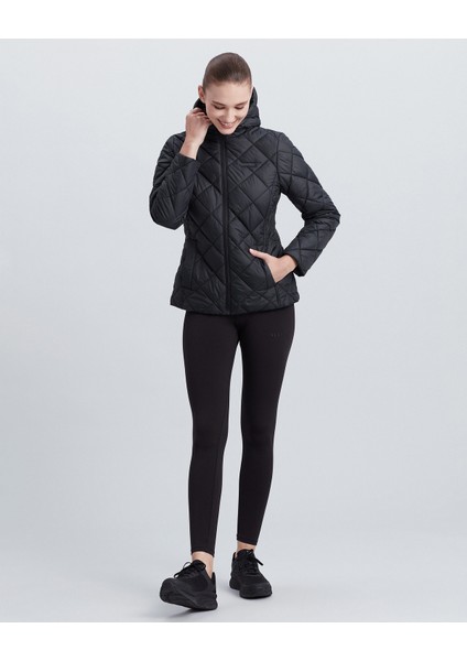 W Capitone Hooded Jacket Kadın Siyah Mont S212001-001 fiyatları