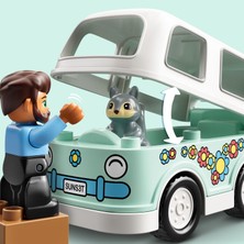 LEGO® Duplo® Kasabası Ailece Karavan Macerası 10946 Çocuklar İçin Kamp Temalı Yapım, Oyun ve Öğrenme Oyuncağı (30 Parça)