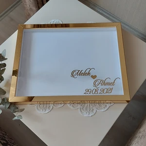 Verda Çerçeve 30X40 cm Yeni Trend Gold Pleksi Kaplı Çerçeve! Gül Kutusu!dikey Model