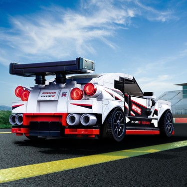 LEGO® Speed Champions 76896 Nissan GT-R NISMO Fiyatı