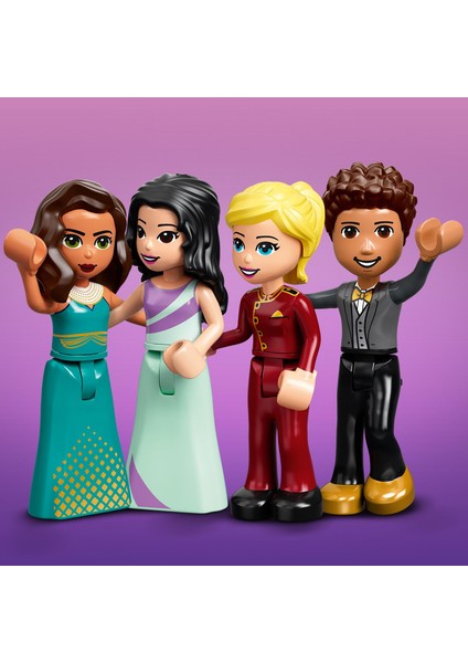 Friends Büyük Heartlake City Oteli 41684 Yapım Seti; Emma; Stephanie; River ve Amelia Mini Bebekleri Dahildir (1308 Parça) indirimleri