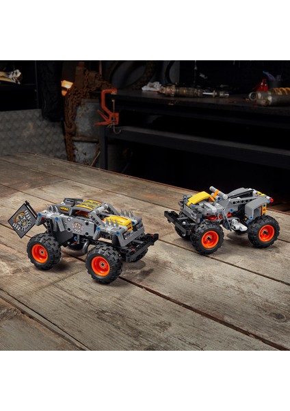 Technic Monster Jam® Max-D® 42119 - Çocuklar için Canavar Kamyon Oyuncak Yapım Seti (230 Parça)
