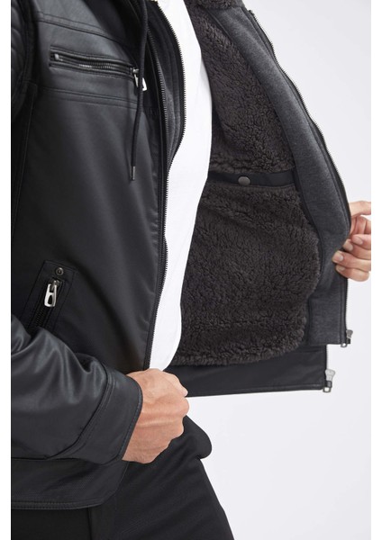 Slim Fit Kapüşonlu İçi Yumuşak Tüylü Suni Deri Mont N9693AZ21WN indirimleri