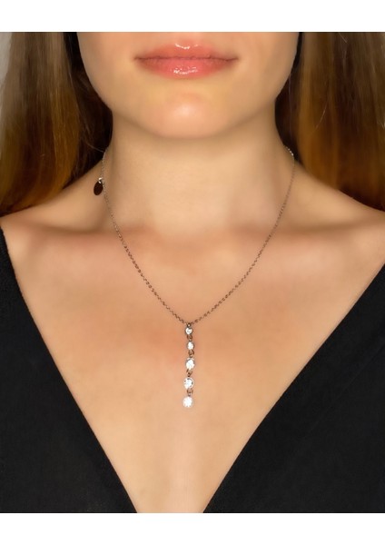 Sıra Taşlı Kolye Silver