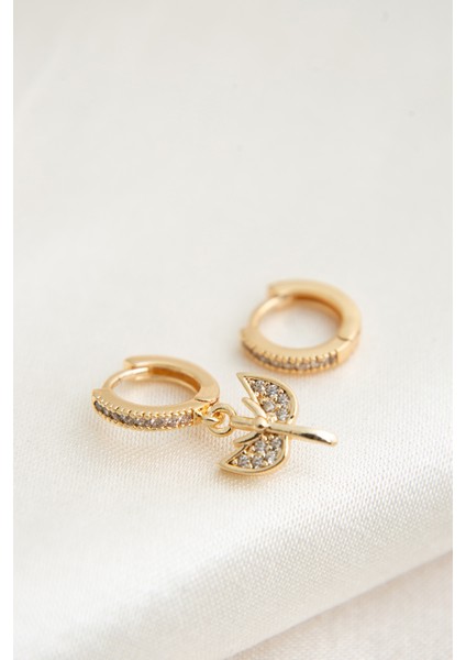 Kadın Melek Detaylı Halka Model Küpe modelleri