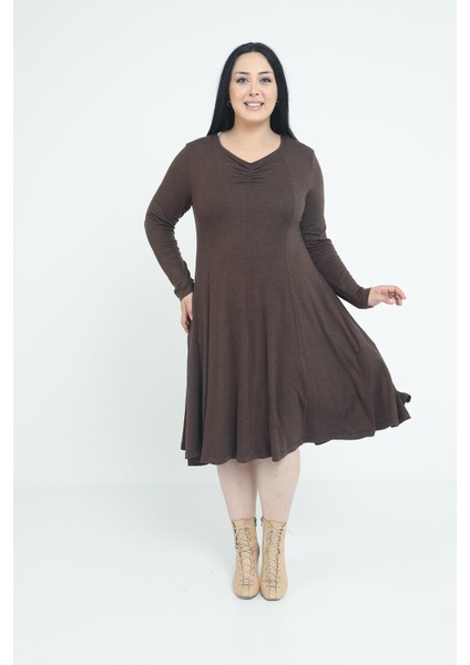 Büyük Beden V Yaka Yün Viskon Midi Kahverengi Kloş Elbise indirimleri
