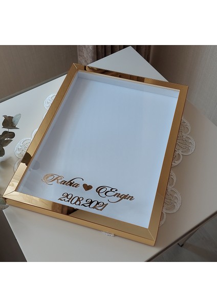 30X40 cm Yeni Trend Gold Pleksi Kaplı Çerçeve! Gül Kutusu!yatay Model