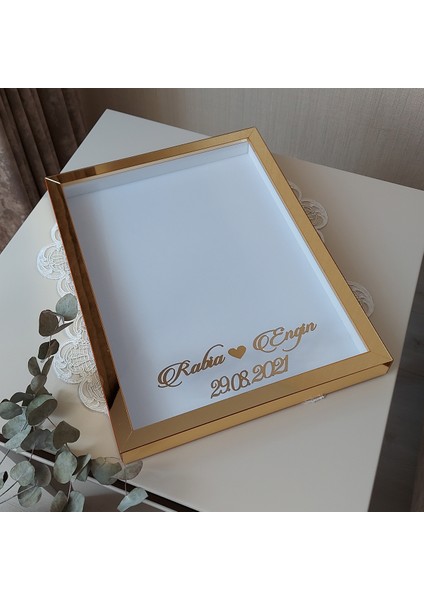 30X40 cm Yeni Trend Gold Pleksi Kaplı Çerçeve! Gül Kutusu!yatay Model