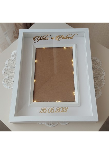 30X40 cm Ledli Yeni Trend Tasarım Anı Çerçevesi