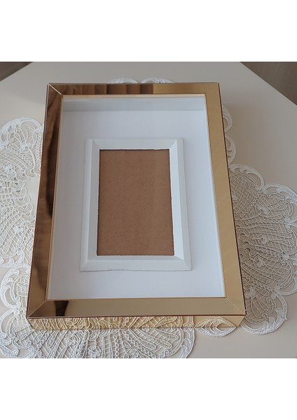 21X30 cm Gold Pleksili Yeni Trend Tasarım Anı Çerçevesi! Ayna Çerçeve! fiyatları