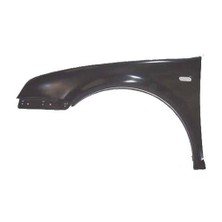 Volkswagen Golf- 4- 98/04 Ön Çamurluk Delikli Sağ