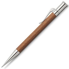 Graf Von Faber Castell Bakkam 0.7 Versatil Kalem 135530