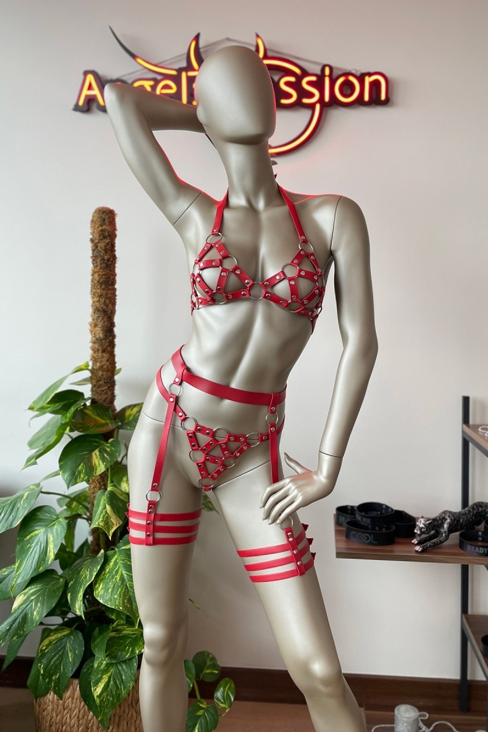 Angels Passion Kırmızı Deri Bdsm Fantazi Jartiyer Takım