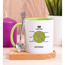 Hediye Dükkanı Kişiye Özel Yay Burcuna Hediye Ahşap Altlıklı Yeşil Kupa Bardak