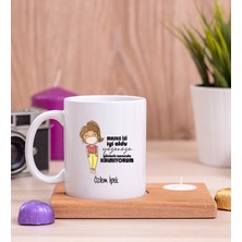 Hediye Dükkanı Kişiye Özel Maske Işi Iyi Oldu Tasarım Esprili Ahşap Altlıklı Mumlu Beyaz Kupa Bardak