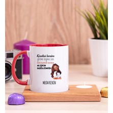 Hediye Dükkanı Kişiye Özel Alışıkın Değilsindir Tasarım Esprili Ahşap Altlıklı Mumlu Kırmızı Kupa Bardak