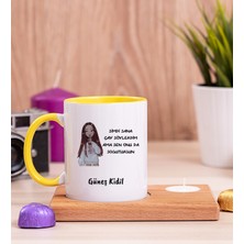 Hediye Dükkanı Kişiye Özel Sen Onu Da Soğutursun Esprili Ahşap Altlıklı Mumlu Sarı Kupa Bardak