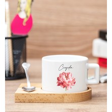 Hediye Dükkanı Kişiye Özel Pembe Çiçekli Isme Özel Ahşap Altlıklı Fincan