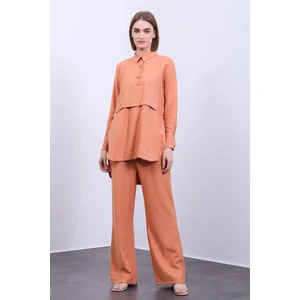 Yan ve Düğme Detayli Aerobin Keten Takim