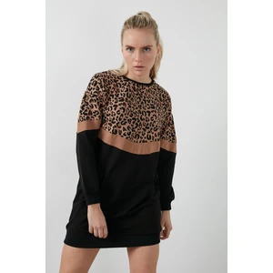 Leopar Desenli Renk Bloklu Oversize Bisiklet Yaka Tunik Kadın Tunik 5863604