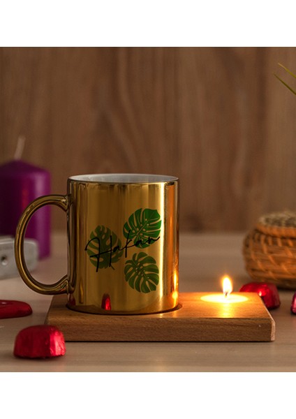 Kişiye Özel Erkeğe Hediye Yaprak Tasarım Isimli Ahşap Altlıklı Mumlu Gold Kupa Bardak fiyatları