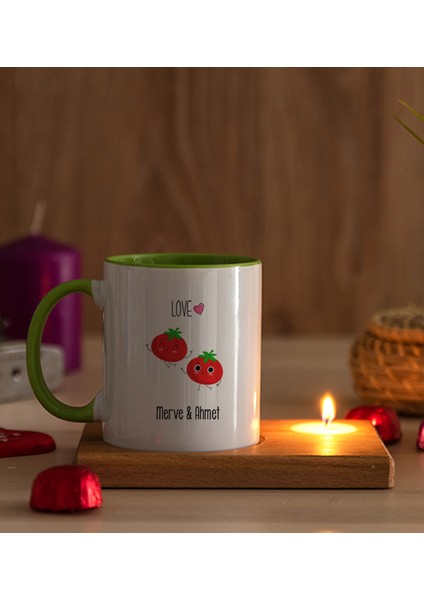 Kişiye Özel Sevimli Domatesler Ahşap Altlıklı Mumlu Yeşil Kupa Bardak fiyatları