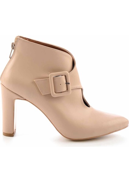 Nude Kadın Bot & Bootie