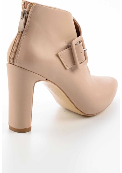 Nude Kadın Bot & Bootie modelleri
