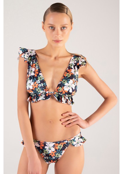 Omuzdan Askılı Lacivert Fırfırlı Bikini Takımı