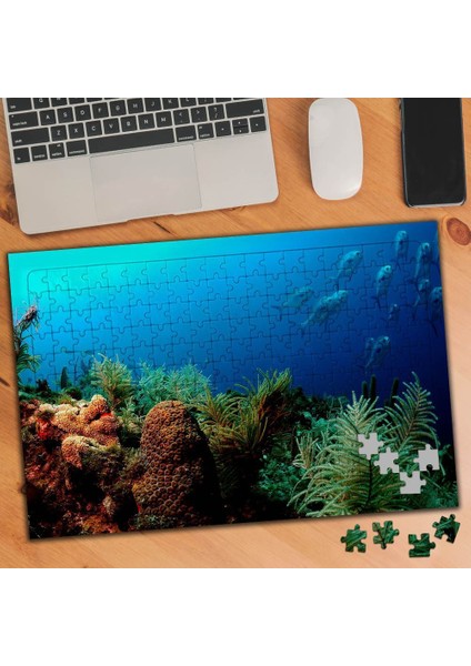 Denizin Derinliklerindeki Canlılar 240 Parça Puzzle YAPBOZ-75105