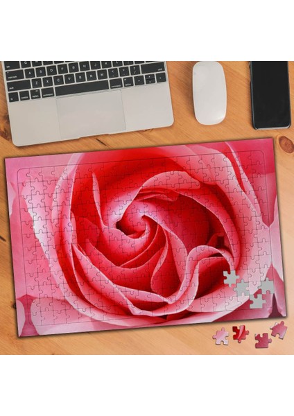 Pembe Açmış Çiçek - Gül 240 Parça Puzzle YAPBOZ-75352