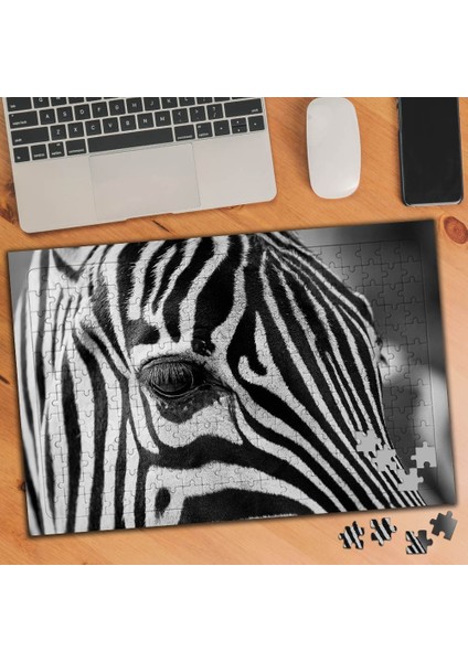Yakın Çekim Zebra - Hayvan 240 Parça Puzzle YAPBOZ-75236