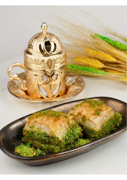 Fıstıklı Kaymakam Baklavası 1 kg