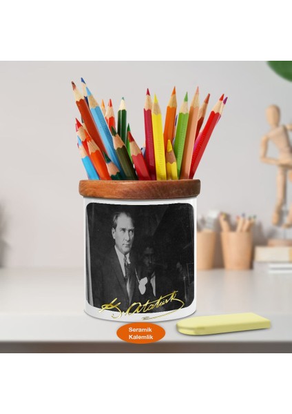 Mustafa Kemal Atatürk Portre Ahşap Seramik Kalemlik -S301
