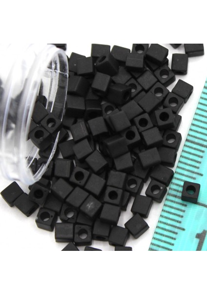 Boncuk Kare 3 mm No: 6 fırsatları