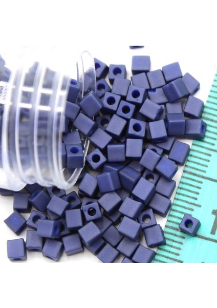 Boncuk Kare 3 mm No: 17 modelleri